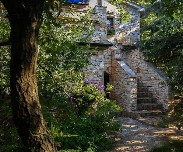 아파트 Ecoretreat 페로이