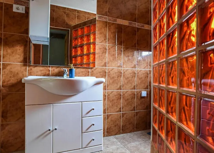 Ecoretreat * 페로이